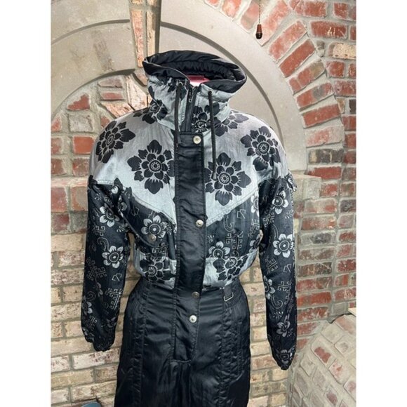 Ski Suit 1980s vintage snow suit black gray floral - Picture 3 of 16
